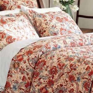 Pottery Barn Duvet Cover Queen and 2 Shams
